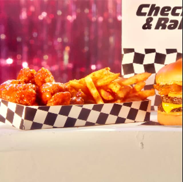 Checkers & Rally's Irlo Bronson Hwy – Order Now